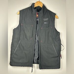 Milwaukee Men's Small M12 12V Lithium-Ion Heated Vest Kit with 3.0 Ah Battery